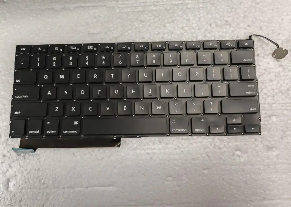 Английская клавиатура для MacBook Pro A1286 15 дюймов 2009 2010 2011 2012 без подсветки
Английская клавиатура для MacBook Pro A1286 15 дюймов 2009 2010 2011 2012 без подсветки