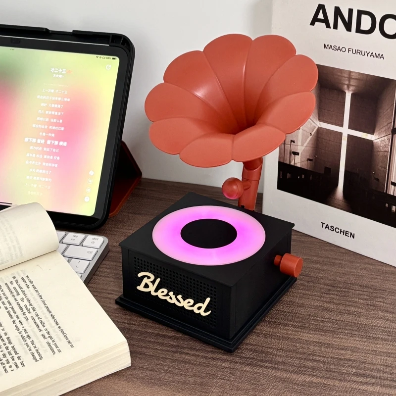 Retro Style Mini Bluetooth Speakers Light Luxury Wireless Subwoofer Computer Vinyl Record Player Plastic Decoration Sound Box
Retro Style Mini Bluetooth Speakers Light Luxury Wireless Subwoofer Computer Vinyl Record Player Plastic Decoration Sound Box