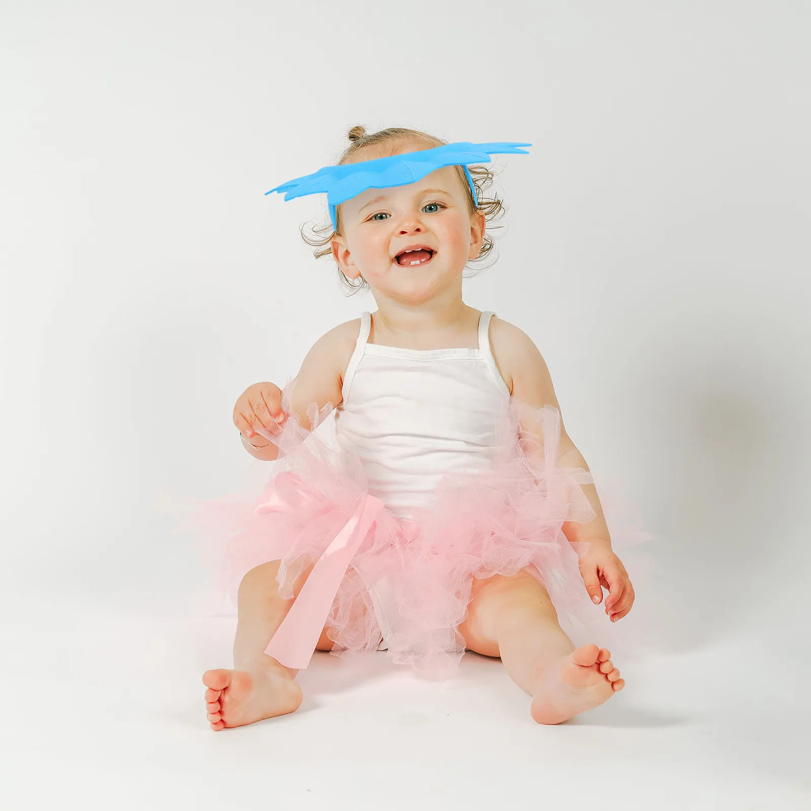 3Pcs Baby Shampoo Hat Adjustable Waterproof Bath Visor for Toddlers Kids Ear Eye Protection Lightweight Bright Colors Blue Pink
3Pcs Baby Shampoo Hat Adjustable Waterproof Bath Visor for Toddlers Kids Ear Eye Protection Lightweight Bright Colors Blue Pink