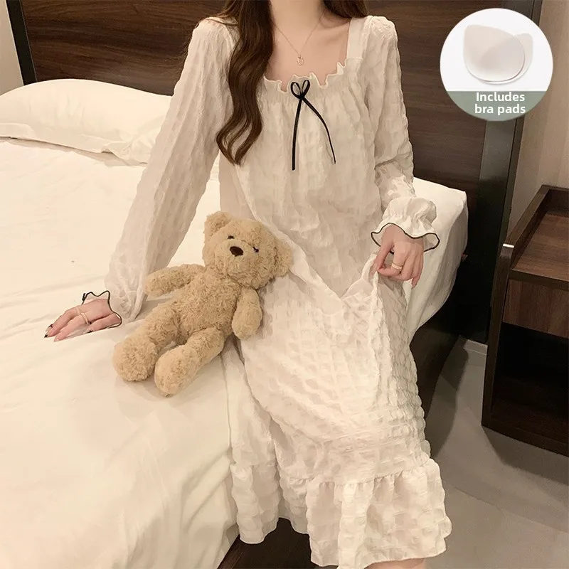 Princess Style Long Sleeve Sleep Dress Women's Home Clothes with Chest Pad Spring Autumn New Style Outwear Sweet Home Suit
Princess Style Long Sleeve Sleep Dress Women's Home Clothes with Chest Pad Spring Autumn New Style Outwear Sweet Home Suit