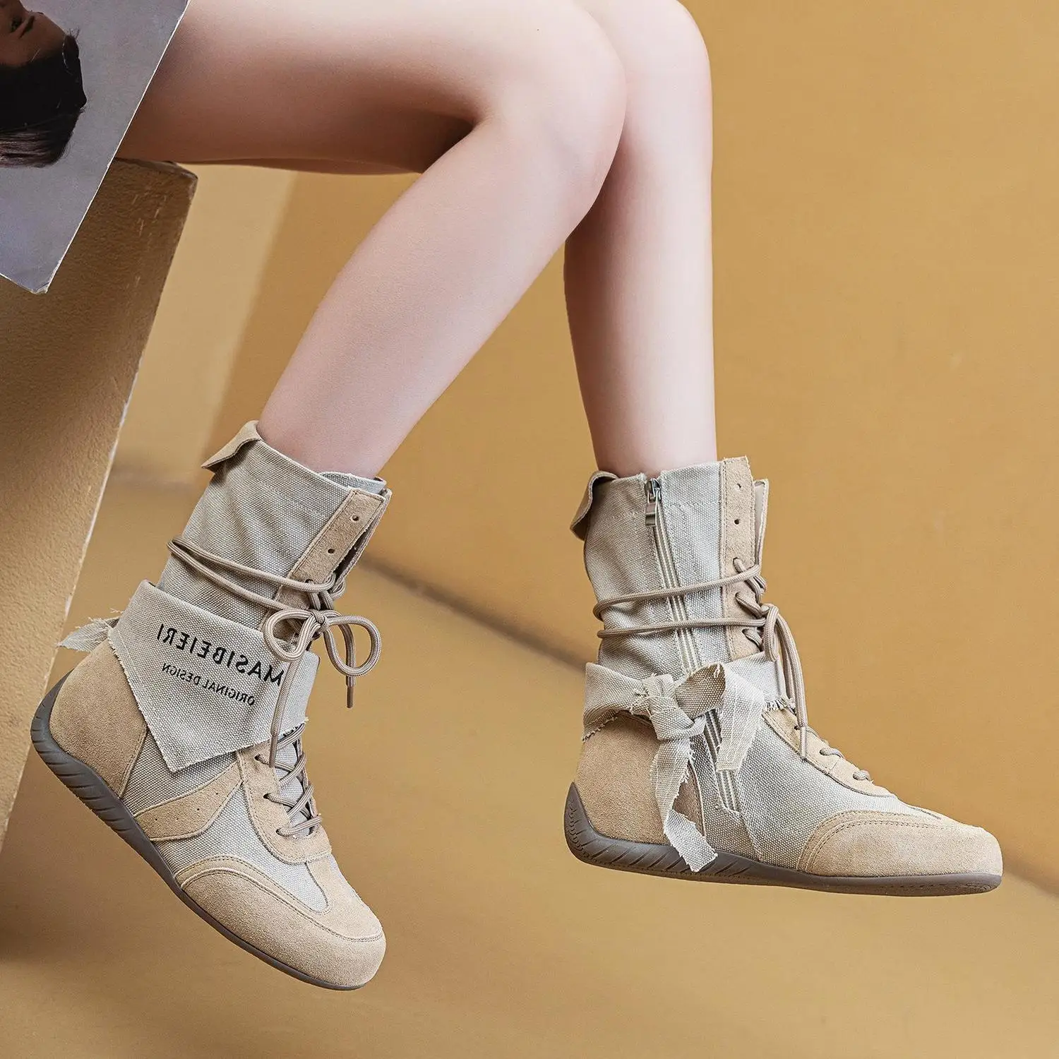 Vintage Workwear Style Boots Women's Leather Short Boots Mid-Calf Casual Boots round Toe Zipper Closure Fashion Boots
Vintage Workwear Style Boots Women's Leather Short Boots Mid-Calf Casual Boots round Toe Zipper Closure Fashion Boots