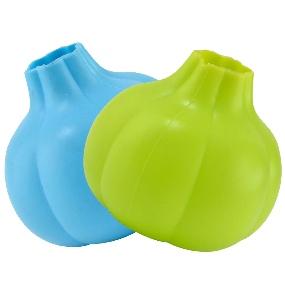 2pcs Silicone Skin Remover Tool Kitchen Supplies Peeling Garlic Roller Peeler Machine Garlic Roller For Home Use
2pcs Silicone Skin Remover Tool Kitchen Supplies Peeling Garlic Roller Peeler Machine Garlic Roller For Home Use