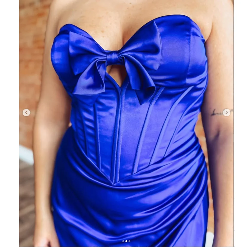 Customized Long Blue Evening Dresses with Slit Mermaid Sweetheart Pleated Watteau Train Prom Dress for Women
Customized Long Blue Evening Dresses with Slit Mermaid Sweetheart Pleated Watteau Train Prom Dress for Women