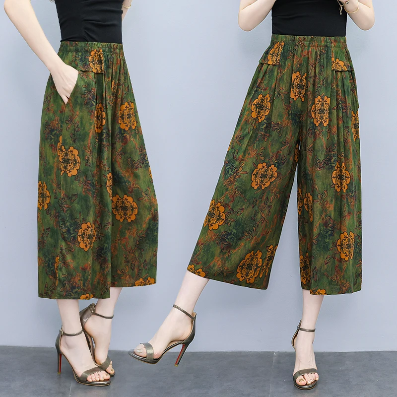 Summer New Cotton Silk Elastic High Waist Floral Skirt Pants Women Middle-Aged Mothers Casual Pants Large Foot Pants
Summer New Cotton Silk Elastic High Waist Floral Skirt Pants Women Middle-Aged Mothers Casual Pants Large Foot Pants