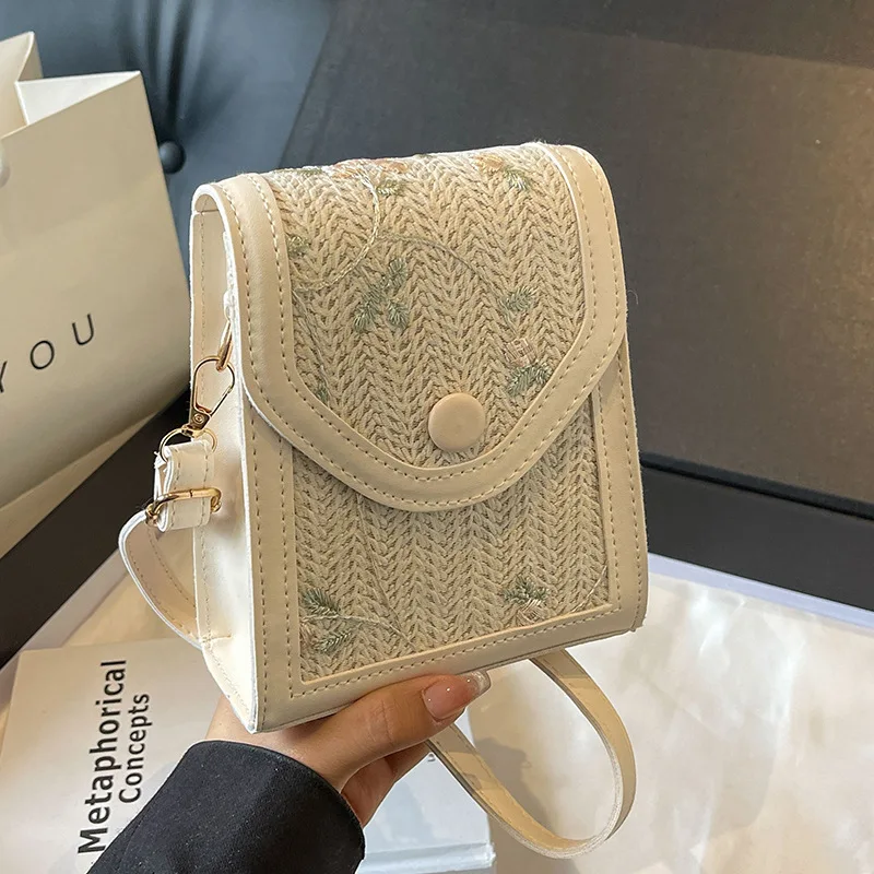 Fashion Shoulder Crossbody Bag Straw Summer Beach Shopper Bag Ladies Handmade Woven Brand Designer Flower Handbag for Girl 2025
Fashion Shoulder Crossbody Bag Straw Summer Beach Shopper Bag Ladies Handmade Woven Brand Designer Flower Handbag for Girl 2025
