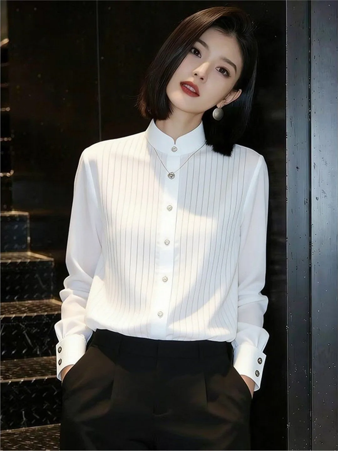Elegant White Long Sleeve Stand Collar Shirt Women's Commute Style Slimming Versatile Top Spring Design Ladies Shirt
Elegant White Long Sleeve Stand Collar Shirt Women's Commute Style Slimming Versatile Top Spring Design Ladies Shirt