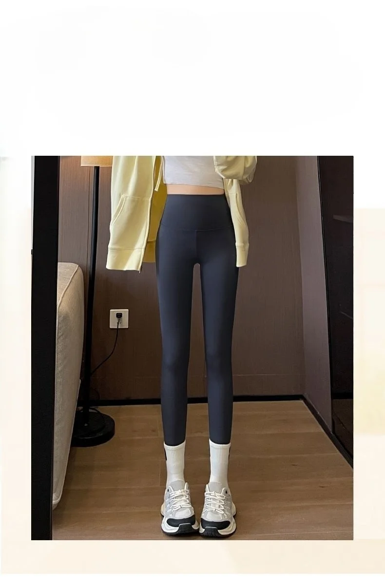 Брюки для йоги для высоких женщин, женские клетчатые брюки с вышивкой, красивый дизайн граффити, хлопковые облегающие брюки в стиле ретро, полый стиль
Брюки для йоги для высоких женщин, женские клетчатые брюки с вышивкой, красивый дизайн граффити, хлопковые облегающие брюки в стиле ретро, полый стиль