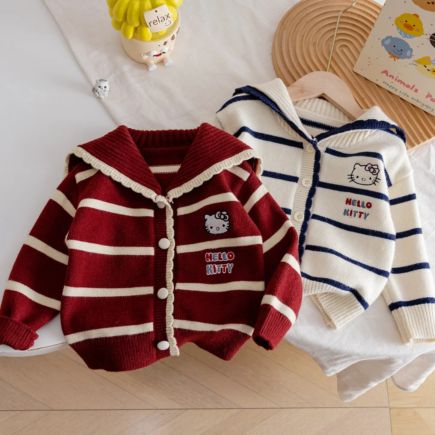 Girls' Striped Sweater Cardigan Children's Autumn Cartoon Cat Embroidered Knitted Jackets Sailor Collar Red Christmas Sweaters
Girls' Striped Sweater Cardigan Children's Autumn Cartoon Cat Embroidered Knitted Jackets Sailor Collar Red Christmas Sweaters