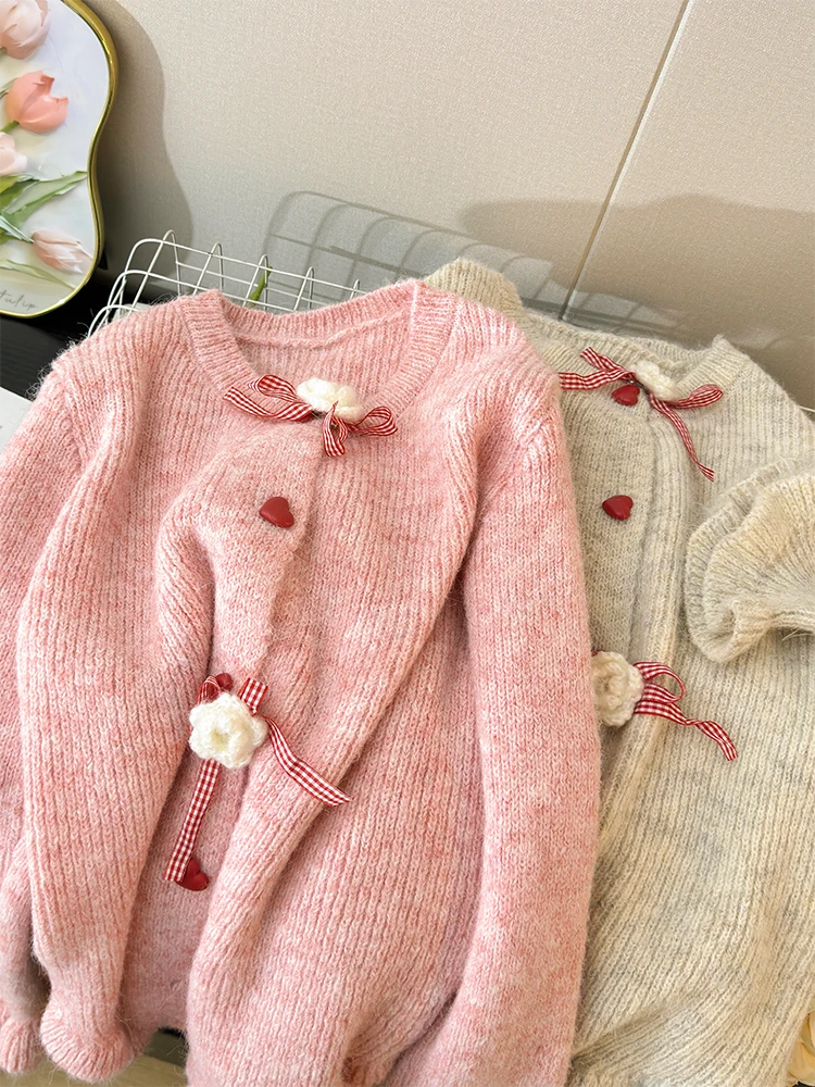 Women's Pink Bow Cardigan Sweater Vintage 2000s Y2k Jumper Knitwear Long Sleeves Sweater Spring Autumn Cutecore Shoujo Clothes
Women's Pink Bow Cardigan Sweater Vintage 2000s Y2k Jumper Knitwear Long Sleeves Sweater Spring Autumn Cutecore Shoujo Clothes