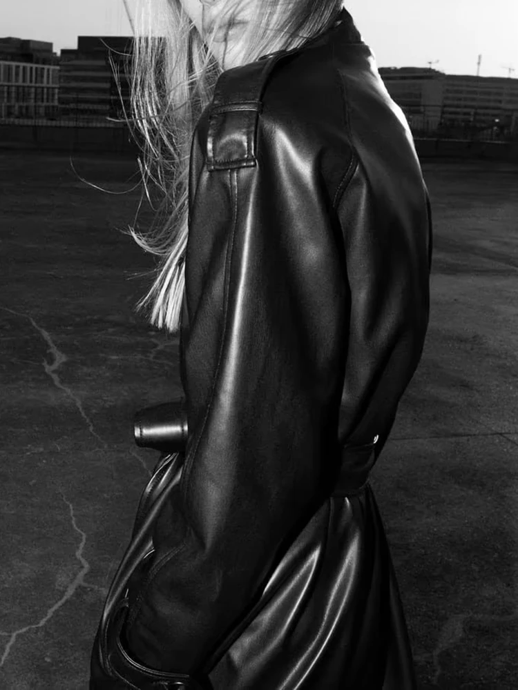 Winter Faux Leather Jacket Women Belted FashionLong Coat Casual Vintage Lapel Outerwear Long Sleeve Slim Jacket Solid Streetwear
Winter Faux Leather Jacket Women Belted FashionLong Coat Casual Vintage Lapel Outerwear Long Sleeve Slim Jacket Solid Streetwear