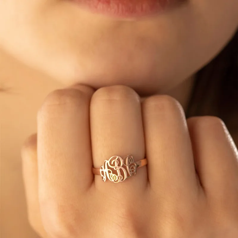 Personalized Letter Ring Gold Stainless Steel Round Rings Custom Dainty Ring Boho Vintage Gothic Jewelry Birthday Gift For Women
Personalized Letter Ring Gold Stainless Steel Round Rings Custom Dainty Ring Boho Vintage Gothic Jewelry Birthday Gift For Women