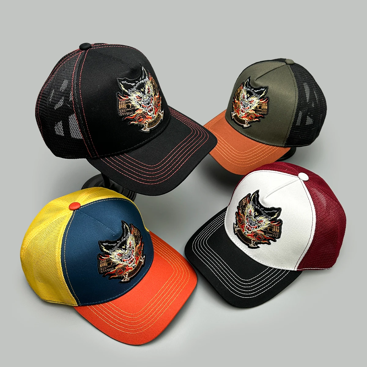 China Chic Embroidered Dragon Head Baseball Hats New Unisex Breathable Mesh Sunshade Color Block Versatile Personal Trucker Caps
China Chic Embroidered Dragon Head Baseball Hats New Unisex Breathable Mesh Sunshade Color Block Versatile Personal Trucker Caps