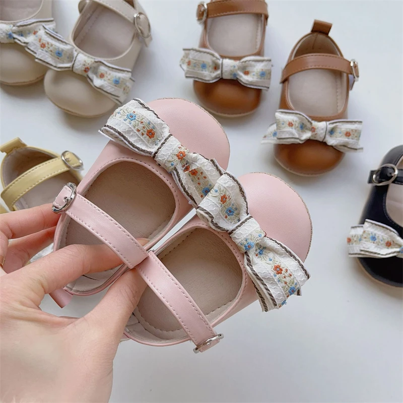 Spring Autumn Baby Girls Walking Shoes Soft Sole Toddler Kids Lace Bow Princess Shoes Comfortable Newborn Infant Shoes
Spring Autumn Baby Girls Walking Shoes Soft Sole Toddler Kids Lace Bow Princess Shoes Comfortable Newborn Infant Shoes