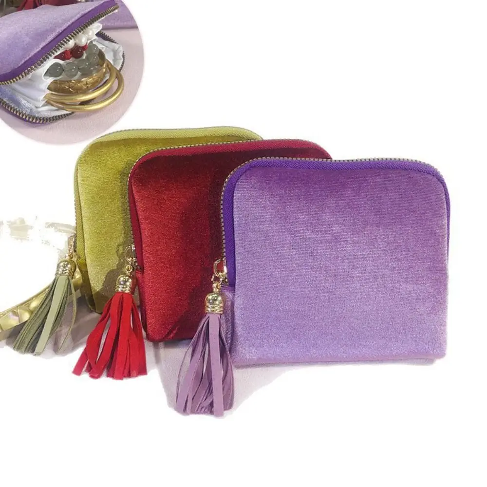 New Design with Zipper Jewelry Storage Bag Flannel Portable Organizer Pouch Multifunctional Jewelry Organizer
New Design with Zipper Jewelry Storage Bag Flannel Portable Organizer Pouch Multifunctional Jewelry Organizer