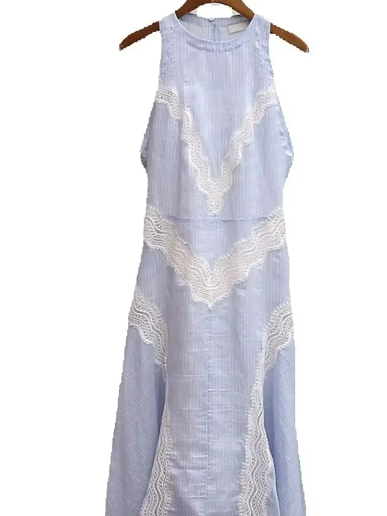 Spring/Summer Women Halter Neck Sleeveless Lace Trim Spliced Contrast Maxi Dress Pleated High Waist A-line Pinafore Dress
Spring/Summer Women Halter Neck Sleeveless Lace Trim Spliced Contrast Maxi Dress Pleated High Waist A-line Pinafore Dress