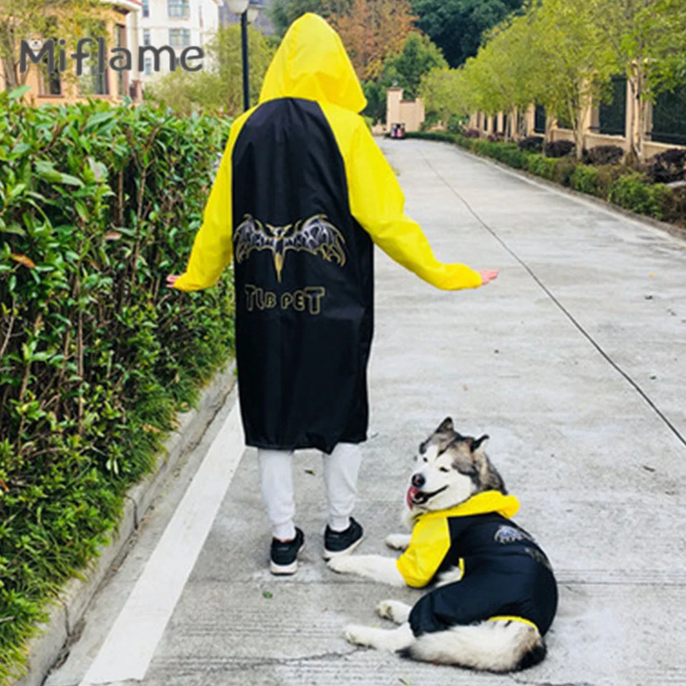 Miflame Cute Printed Parent-child Raincoat Alaskan Golden Retriever Waterproof Big Dog Clothes Dog And Owner Matching Outfits
Miflame Cute Printed Parent-child Raincoat Alaskan Golden Retriever Waterproof Big Dog Clothes Dog And Owner Matching Outfits