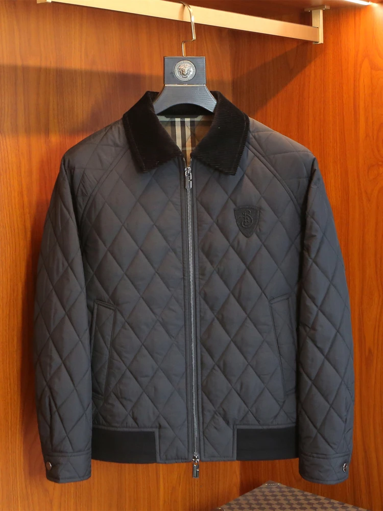 Men's Slim Fit Cotton Jaet Autumn Winter New Sle Diamond Pattern High End Faion Brand Turn-down Collar Casual Outerwear
Men's Slim Fit Cotton Jaet Autumn Winter New Sle Diamond Pattern High End Faion Brand Turn-down Collar Casual Outerwear