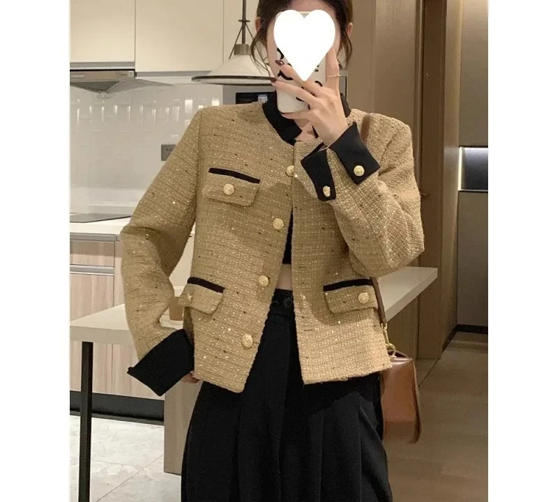 Короткая стеганая куртка во французском стиле, женская весенне-осенняя женская корейская модная утолщенная зимняя устойчивая куртка
Короткая стеганая куртка во французском стиле, женская весенне-осенняя женская корейская модная утолщенная зимняя устойчивая куртка