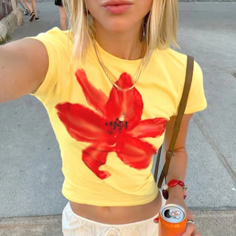 Tuularose Women Floral T-shirt Summer Fashion Round Neck Slim Short Top T-shirt Casual Office Lady Party Female T-shirt Outfits
Tuularose Women Floral T-shirt Summer Fashion Round Neck Slim Short Top T-shirt Casual Office Lady Party Female T-shirt Outfits
