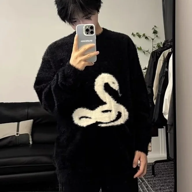 Мужской свитер большого размера с узором под змеиную кожу, вязаный, повседневный, с искусственным мехом, в корейском стиле, осенне-зимняя одежда для пар
Мужской свитер большого размера с узором под змеиную кожу, вязаный, повседневный, с искусственным мехом, в корейском стиле, осенне-зимняя одежда для пар