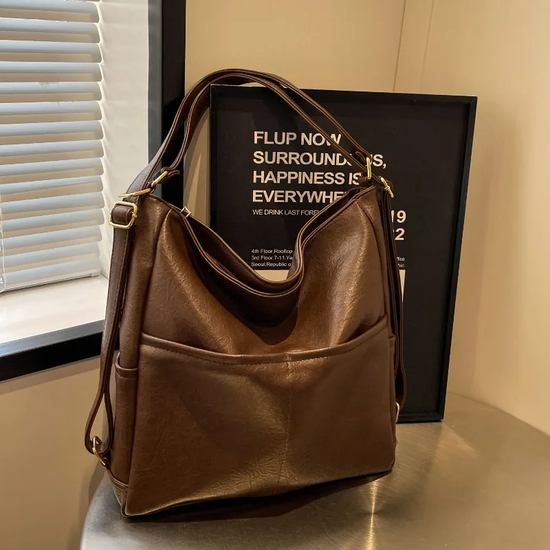 High Capacity Solid Color PU Zipper Sewing Thread Shoulder Bags Female Bags on Sale 2024 Fashion Backpacks Bolsas Femininas
High Capacity Solid Color PU Zipper Sewing Thread Shoulder Bags Female Bags on Sale 2024 Fashion Backpacks Bolsas Femininas