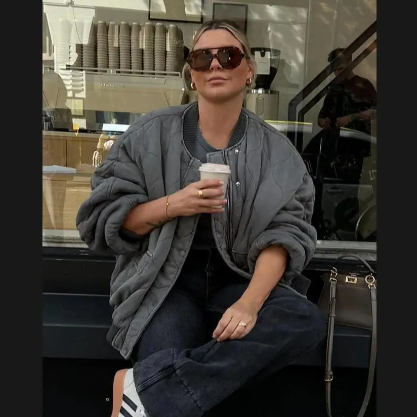 Loose Pilot Jaet Outerwear Autumn Winter Faion Woolen Coat Long Sve Women's Premium Quali Faionable Outerwear
Loose Pilot Jaet Outerwear Autumn Winter Faion Woolen Coat Long Sve Women's Premium Quali Faionable Outerwear