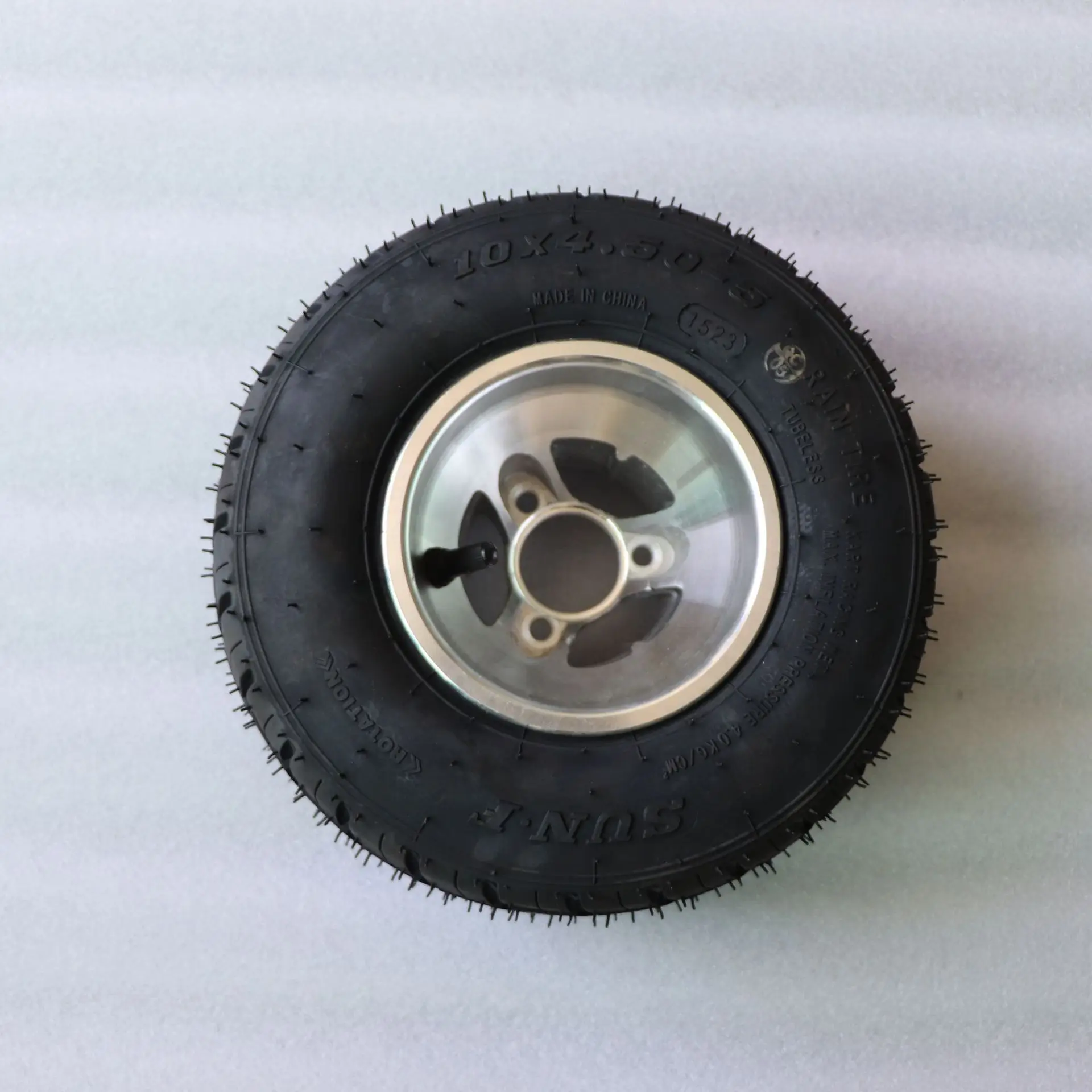Kart 5 inch rain tire 5 inch pattern tire 10 * 4.50-5 11 * 7.10-5 inch tire, non-slip tire
Kart 5 inch rain tire 5 inch pattern tire 10 * 4.50-5 11 * 7.10-5 inch tire, non-slip tire