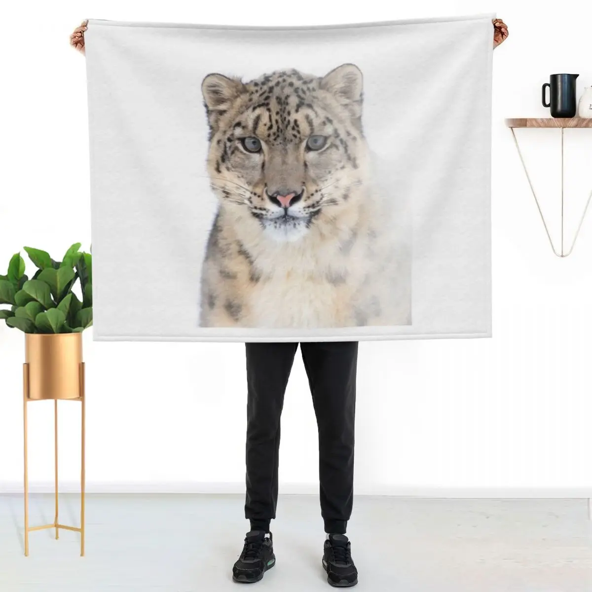 Portrait of a Snow Leopard Throw Blanket No Pilling Soft Warm Blanket for Bed
Portrait of a Snow Leopard Throw Blanket No Pilling Soft Warm Blanket for Bed