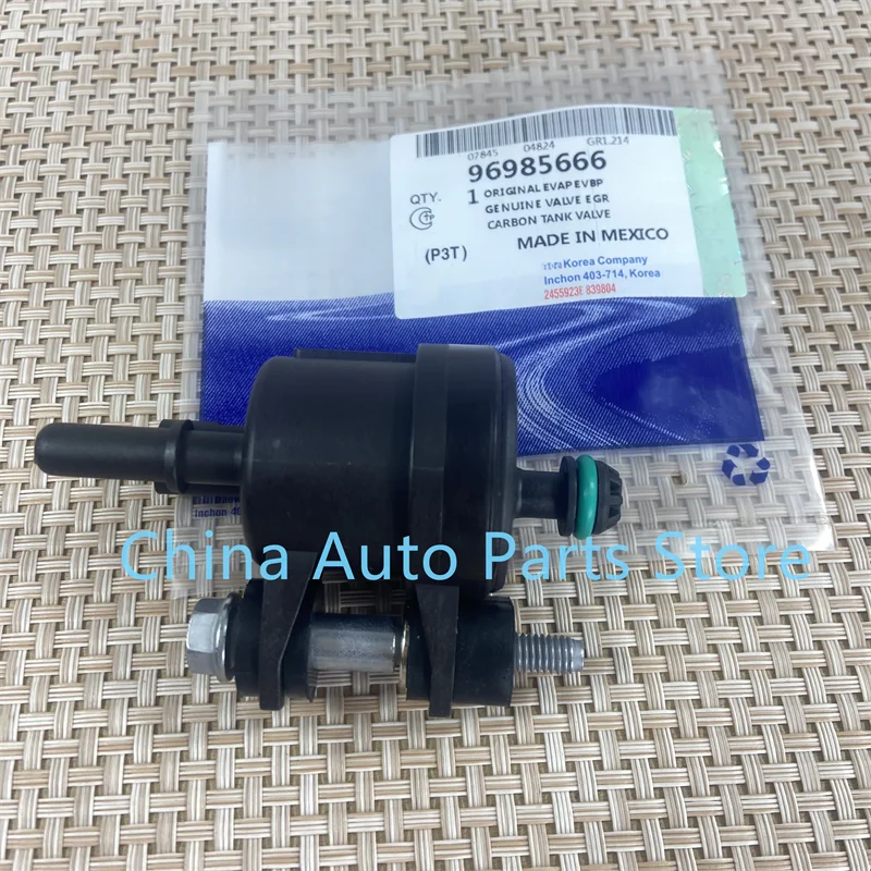 Соленоид клапана управления очисткой для 2013-2015 Chevrolet Spark 96985666 0280142502
Соленоид клапана управления очисткой для 2013-2015 Chevrolet Spark 96985666 0280142502