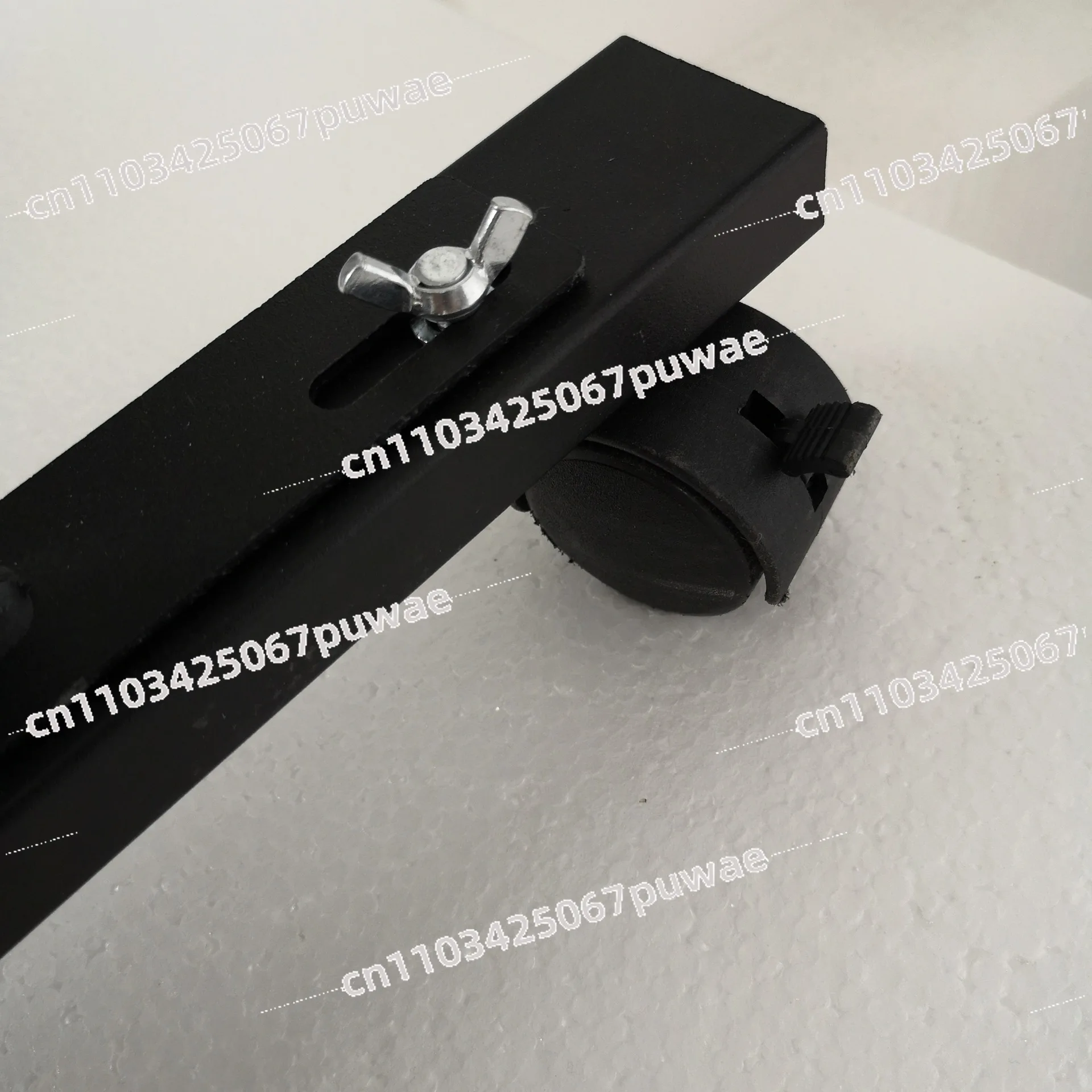 Retractable Photography Board Stand Metal Base Universal Pulley Movable Stable Foam Board Bracket for Photo Shooting
Retractable Photography Board Stand Metal Base Universal Pulley Movable Stable Foam Board Bracket for Photo Shooting