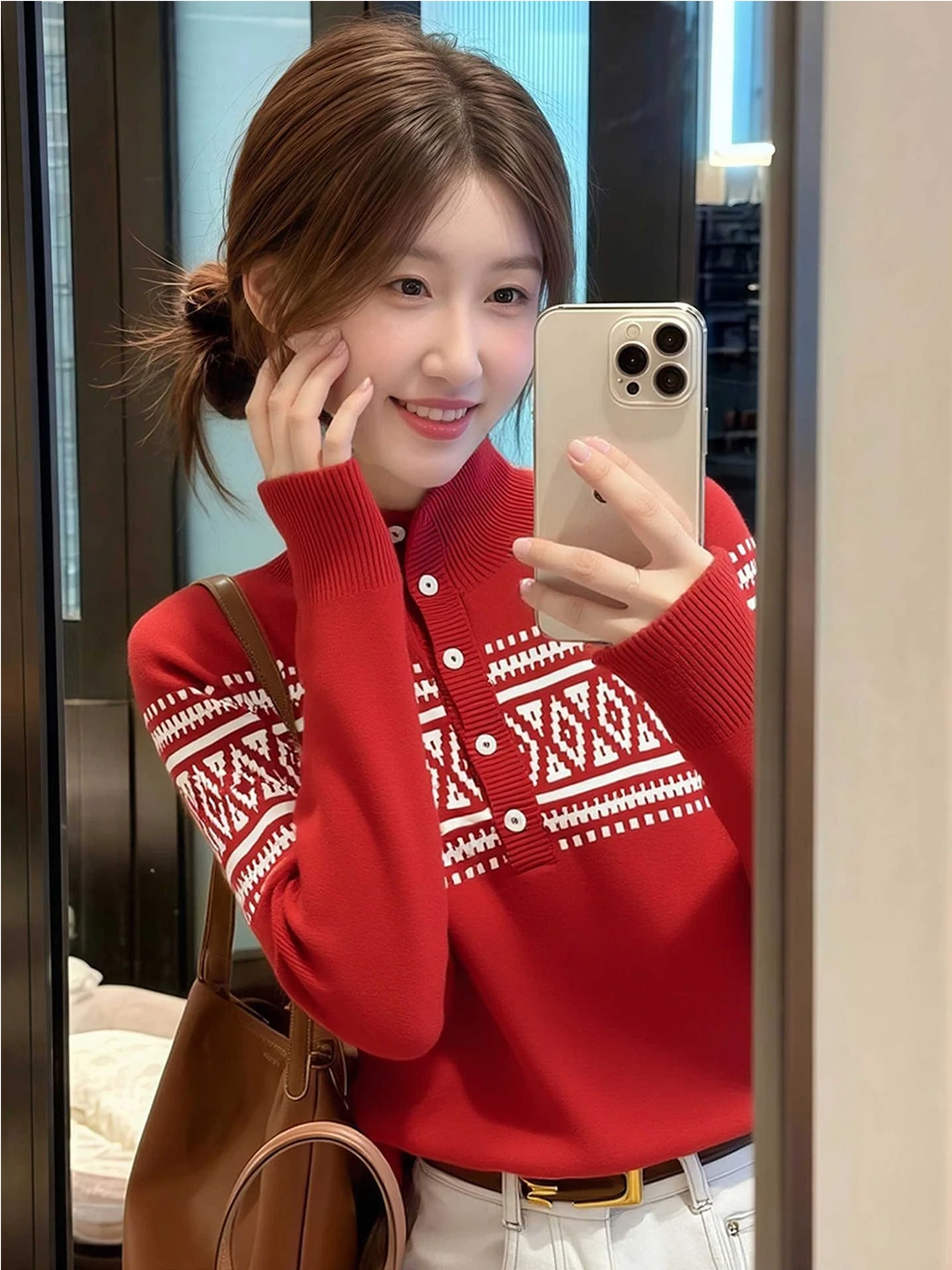 Red Half-High Collar Diamond Patterned Knit Sweater Women's Winter New Christmas Style Super Beautiful Top Casual Slim Fit
Red Half-High Collar Diamond Patterned Knit Sweater Women's Winter New Christmas Style Super Beautiful Top Casual Slim Fit