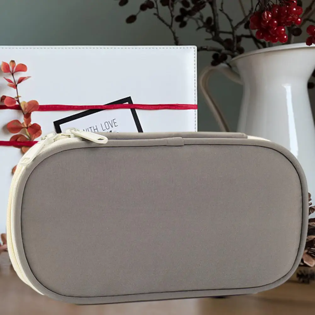 Jewelry Travel Bag Soft Jewelry Case Compact Travel Jewelry Organizer Pouch Soft Material Ring Earring Storage Bag Small Sizes
Jewelry Travel Bag Soft Jewelry Case Compact Travel Jewelry Organizer Pouch Soft Material Ring Earring Storage Bag Small Sizes