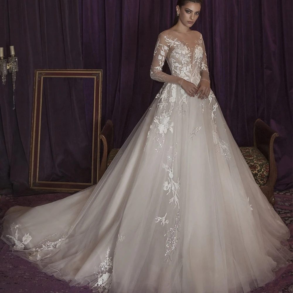 High-End Applique Wedding Dress Elegant Long Sleeve Tulle Illusion Princess Customized A-Line and Floor Length Bridal Gown
High-End Applique Wedding Dress Elegant Long Sleeve Tulle Illusion Princess Customized A-Line and Floor Length Bridal Gown