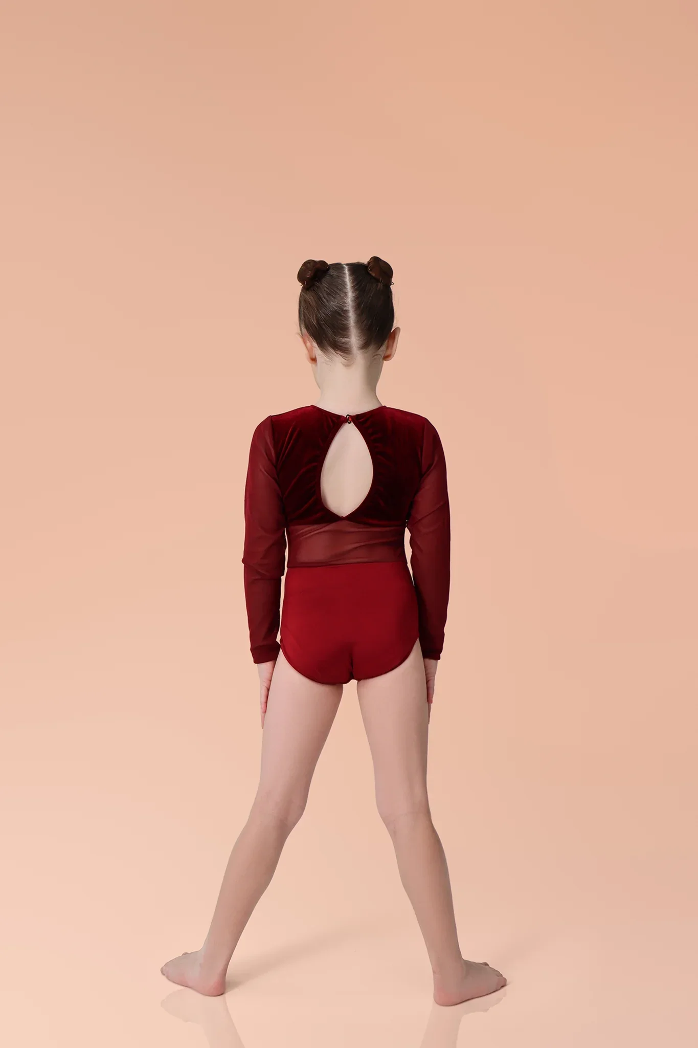 Новый танцевальный костюм, профессиональное платье для джазовых танцев
Новый танцевальный костюм, профессиональное платье для джазовых танцев