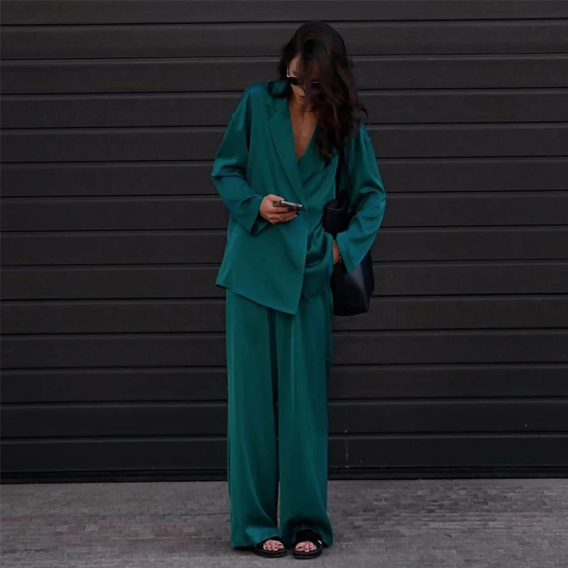 Fashion Satin Women's Pajama Set Double Breasted Ladies Silk Sleepwear Solid Turn Down Collar Pijama 2 Pcs with Pant for Female 
Fashion Satin Women's Pajama Set Double Breasted Ladies Silk Sleepwear Solid Turn Down Collar Pijama 2 Pcs with Pant for Female