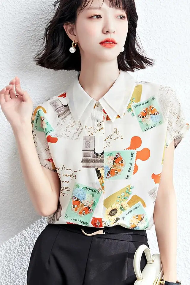 Fashion casual oversize Women Blouses 2022 Spring chiffon Blouse Long sleeve Loose Casual Tops Shirts Blusas Mujer 
Fashion casual oversize Women Blouses 2022 Spring chiffon Blouse Long sleeve Loose Casual Tops Shirts Blusas Mujer