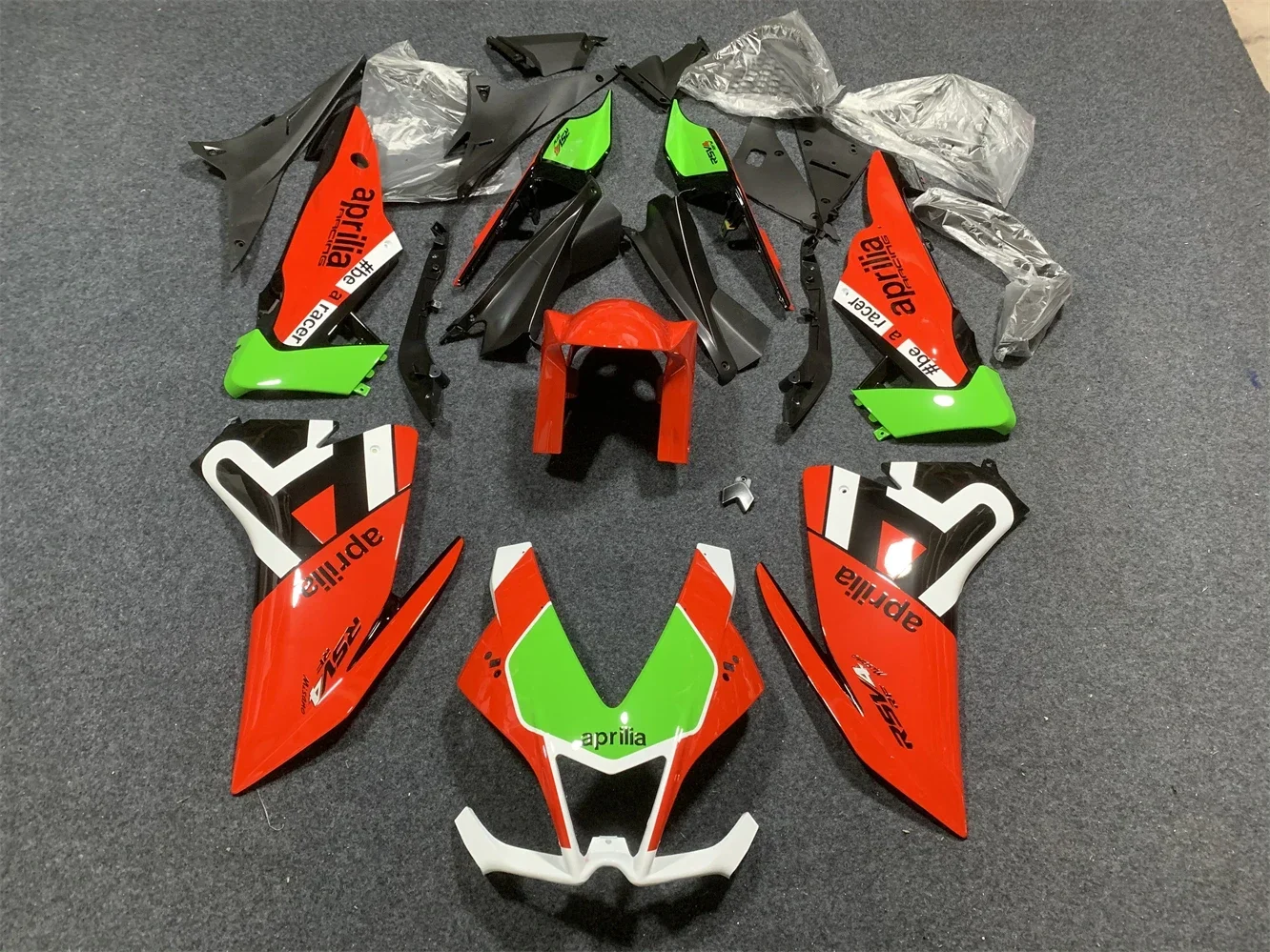 New ABS Whole Fairings Kit Fit for Aprilia RSV4 1000 2009 2010 2011 2012 2013 2014 09 10 11 12 13 14 Bodywork Set Red Green
New ABS Whole Fairings Kit Fit for Aprilia RSV4 1000 2009 2010 2011 2012 2013 2014 09 10 11 12 13 14 Bodywork Set Red Green