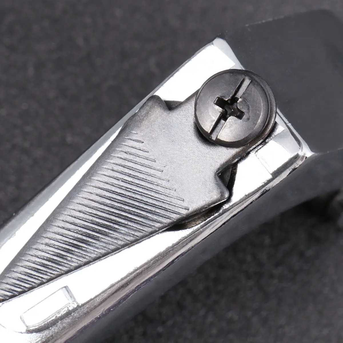 Инструмент для резки рулевых труб, подседельных штырей и выносов руля, двухроликовый, из легированной стали, для велосипедных вилок и рулей
Инструмент для резки рулевых труб, подседельных штырей и выносов руля, двухроликовый, из легированной стали, для велосипедных вилок и рулей