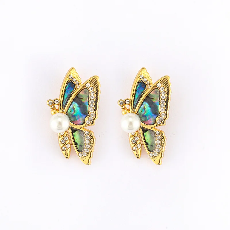 Autumn Winter Fashion Abalone Shell Butterfly Stud Earrings Pearl Earrings High-end Niche Design Light Luxury Necklace for Women
Autumn Winter Fashion Abalone Shell Butterfly Stud Earrings Pearl Earrings High-end Niche Design Light Luxury Necklace for Women