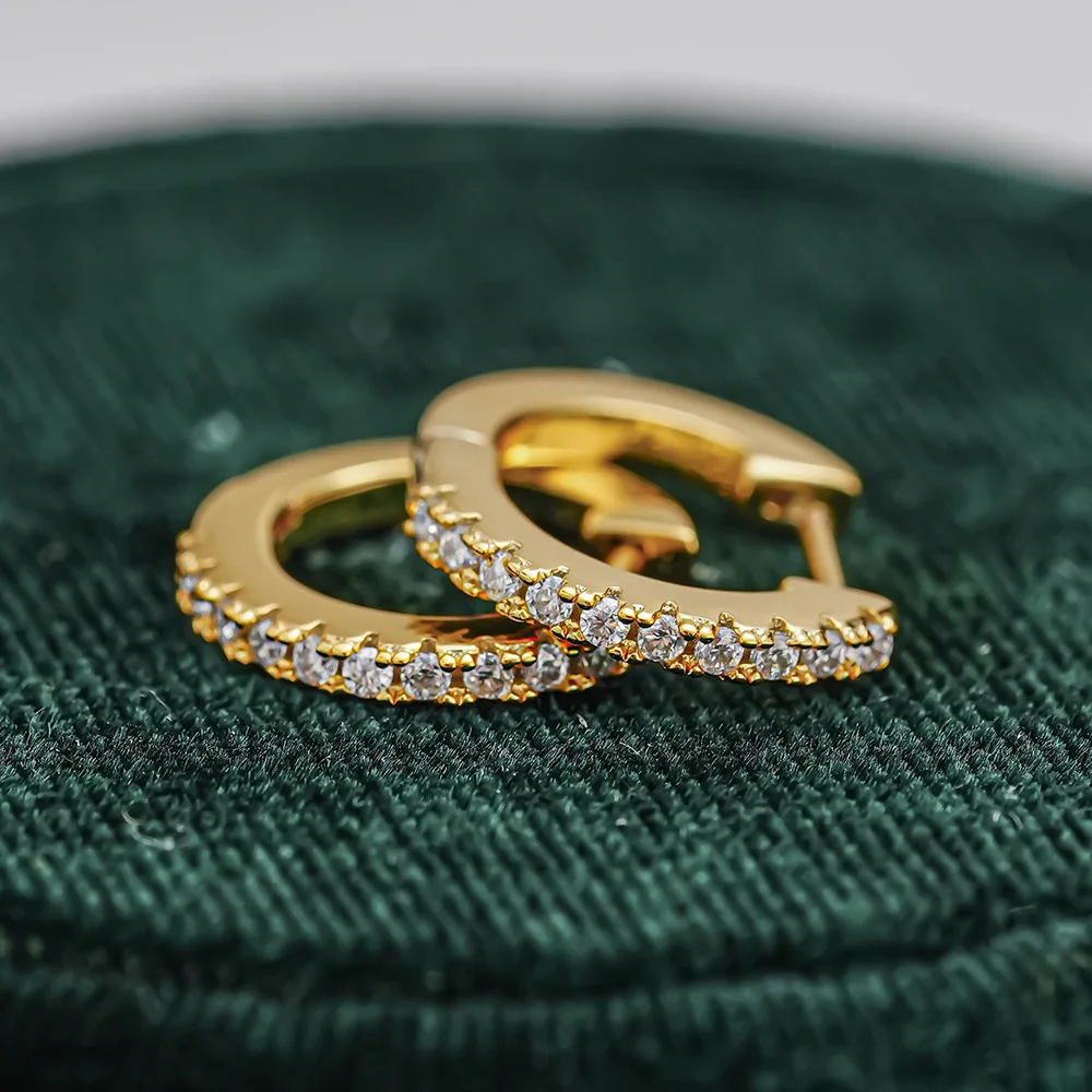 Luxury 100% Real 18k Gold Women's Moissanite Earrings Straight Row Classic Earrings Round Earrings
Luxury 100% Real 18k Gold Women's Moissanite Earrings Straight Row Classic Earrings Round Earrings