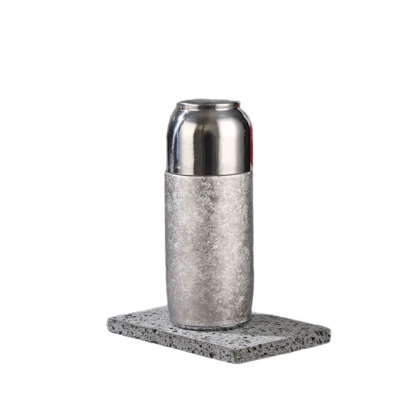Titanium cup, pure thermos cup, all titanium magnetic suction, all pure water cup gift.
Titanium cup, pure thermos cup, all titanium magnetic suction, all pure water cup gift.