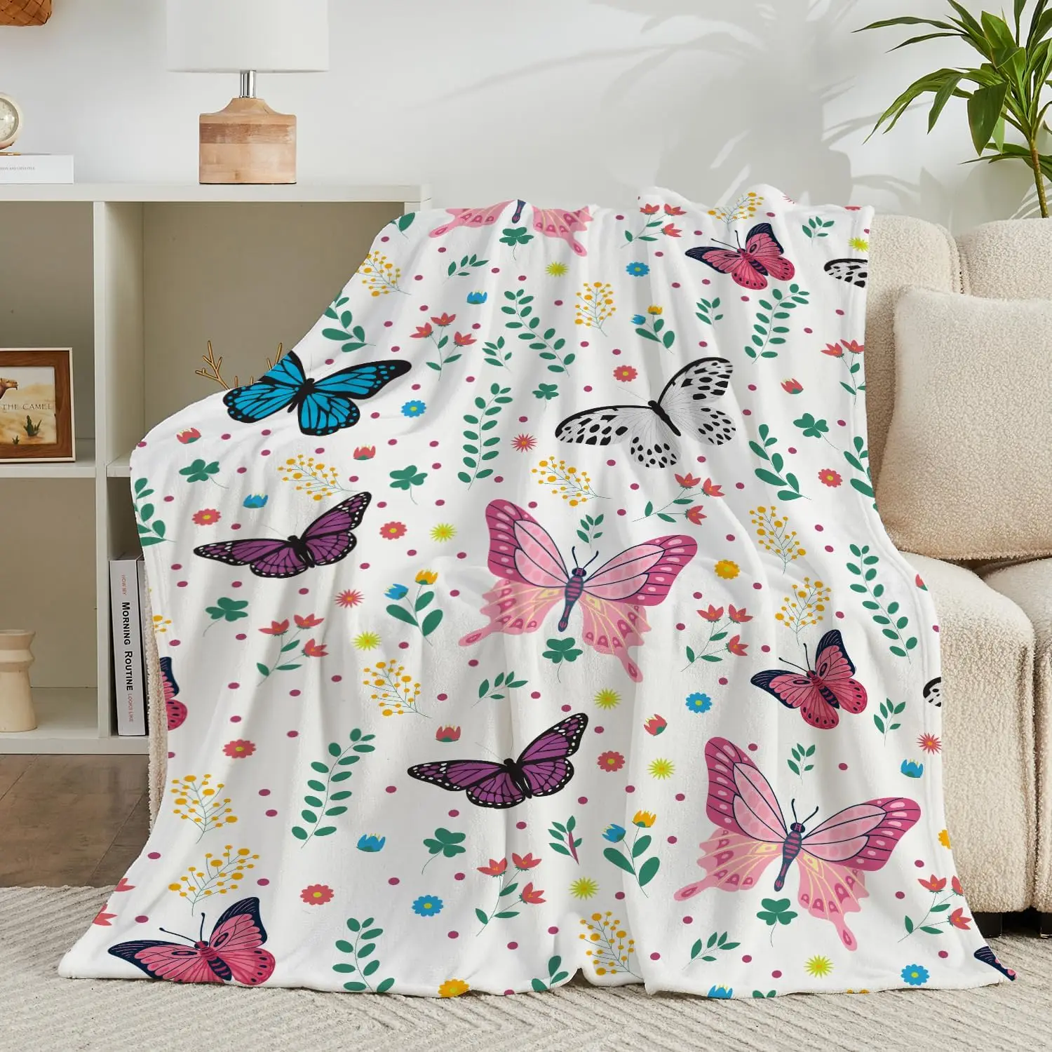 VIKAMA Butterfly Full Patterned Blanket, Bedroom and Living Room Coverlet, Warmth-Inducing Home Decorative Blanket
VIKAMA Butterfly Full Patterned Blanket, Bedroom and Living Room Coverlet, Warmth-Inducing Home Decorative Blanket