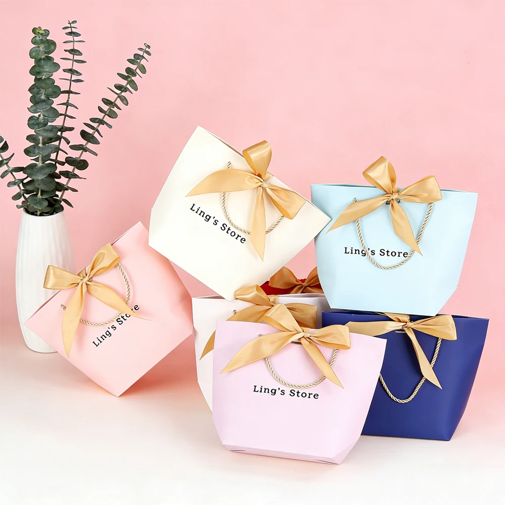 50Pcs Personalized Jewelry Paper Gift Bag Wedding Bachelorette Party Cosmetic Packaging Handbag Travel Shopping Portable Pouches
50Pcs Personalized Jewelry Paper Gift Bag Wedding Bachelorette Party Cosmetic Packaging Handbag Travel Shopping Portable Pouches