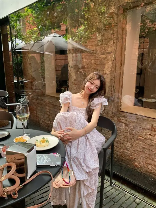 Gagarich Purple Floral Square Collar Flower Bud Sleeve Dress Women Summer New Fresh Sweet Fairy Temperament Cute Long Dresses
Gagarich Purple Floral Square Collar Flower Bud Sleeve Dress Women Summer New Fresh Sweet Fairy Temperament Cute Long Dresses