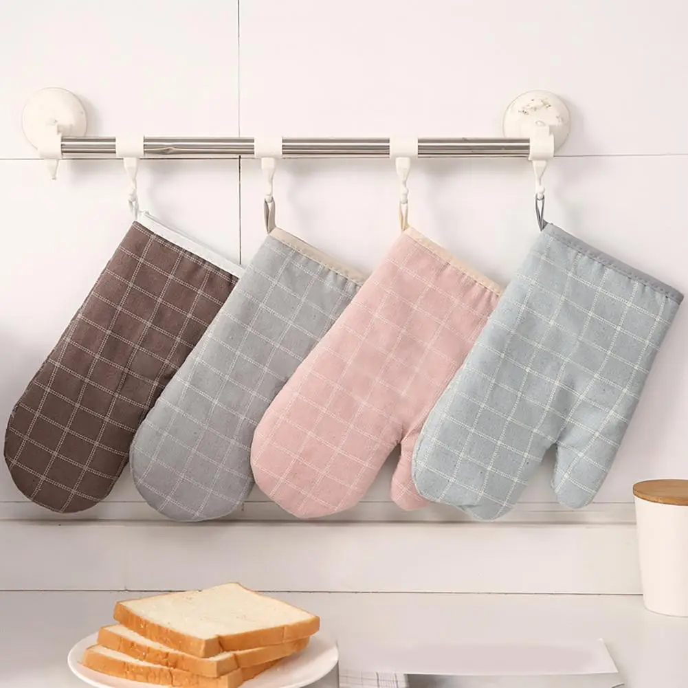 Thick Heat Resistant Oven Gloves with Pot Holder Non-Slip Cotton Mitts for Microwave Baking Grilling Kitchen Gloves
Thick Heat Resistant Oven Gloves with Pot Holder Non-Slip Cotton Mitts for Microwave Baking Grilling Kitchen Gloves