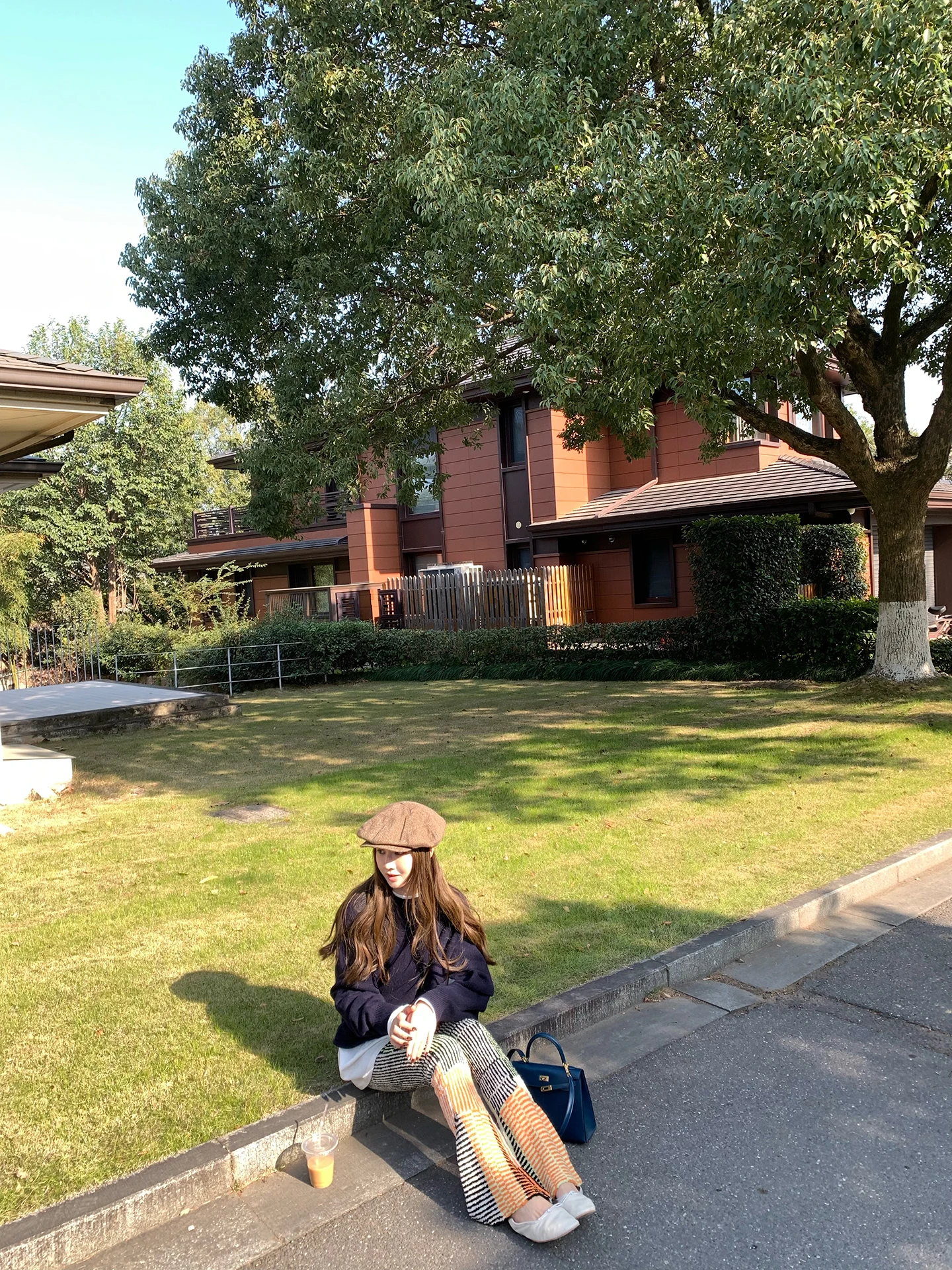 Винтажные вязаные расклешенные брюки Vcruan с цветными вставками, из смесовой шерсти, удобные, со средней высотой талии, на резинке, женские
Винтажные вязаные расклешенные брюки Vcruan с цветными вставками, из смесовой шерсти, удобные, со средней высотой талии, на резинке, женские