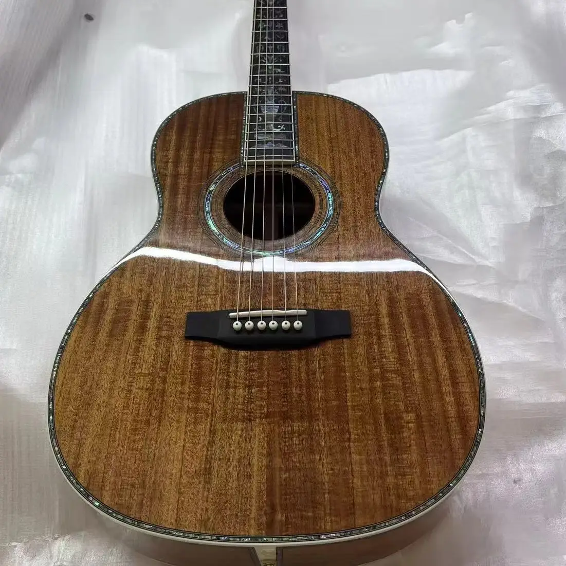 Professional Performance, 000 style 45 version Acoustic Guitar, Brown Natural KOA Wood Color, High-end Version, Vas,high quality
Professional Performance, 000 style 45 version Acoustic Guitar, Brown Natural KOA Wood Color, High-end Version, Vas,high quality