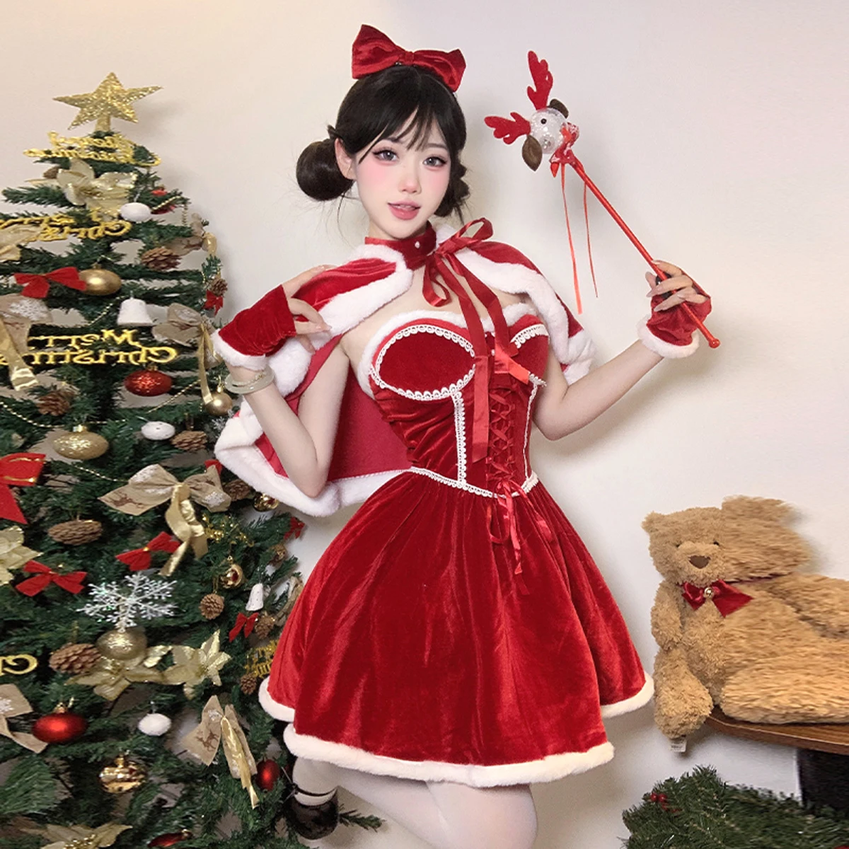 Сексуальные женские рождественские платья без бретелек Navidad, красные тонкие короткие вечерние платья трапециевидной формы для косплея с комплектом плаща
Сексуальные женские рождественские платья без бретелек Navidad, красные тонкие короткие вечерние платья трапециевидной формы для косплея с комплектом плаща