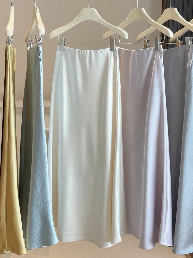 New 2026 Summer Luxury Satin Fishtail Skirt Women High-waisted Solid Elegant Fashion Slimming Bodycon Faldas
New 2026 Summer Luxury Satin Fishtail Skirt Women High-waisted Solid Elegant Fashion Slimming Bodycon Faldas