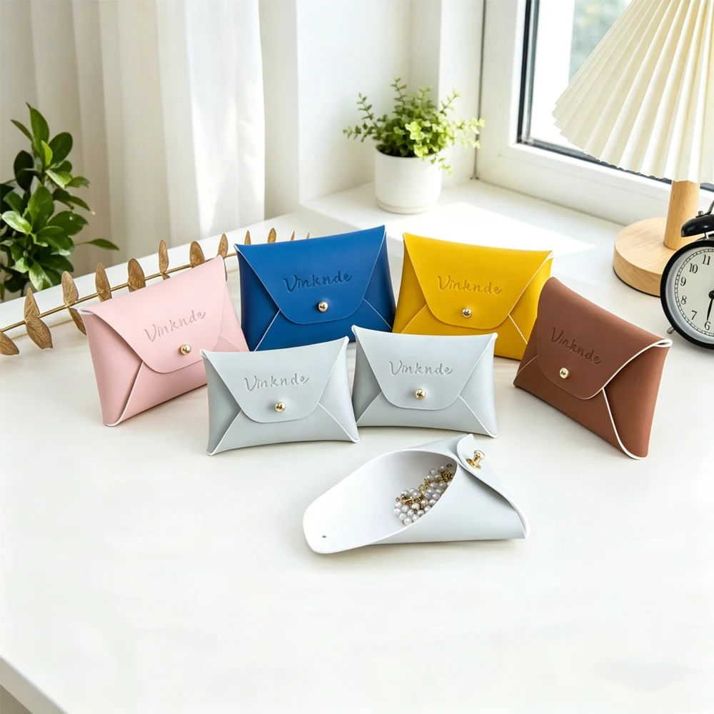 50/100Pack Pacifier Rivets PU Jewelry Bag Personalized Logo 7x5cm Leather Rings Earrings Key Cosmetic Packaging Organizer Pouch
50/100Pack Pacifier Rivets PU Jewelry Bag Personalized Logo 7x5cm Leather Rings Earrings Key Cosmetic Packaging Organizer Pouch